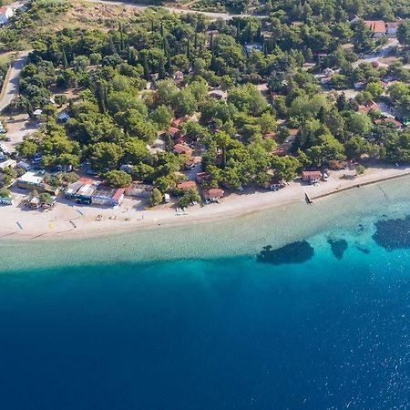 Mobile Homes Camp Perna - Adriatic Kampovi أوروبيتش المظهر الخارجي الصورة