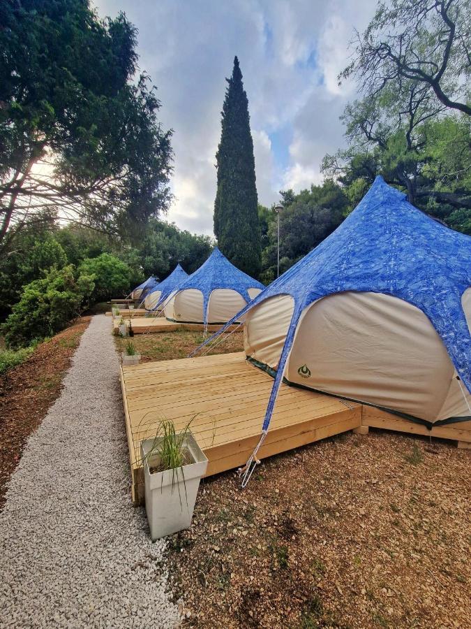 Mobile Homes Camp Perna - Adriatic Kampovi أوروبيتش المظهر الخارجي الصورة