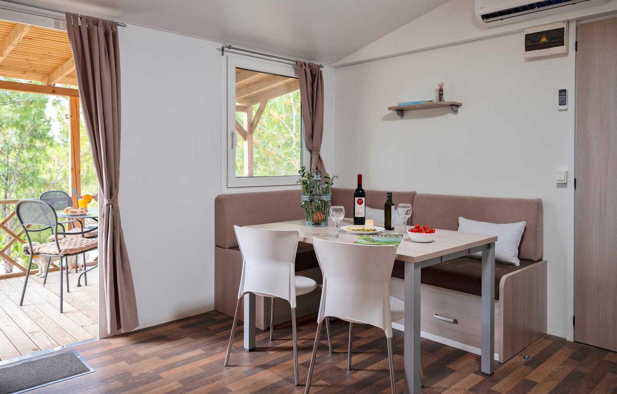 Mobile Homes Camp Perna - Adriatic Kampovi أوروبيتش المظهر الخارجي الصورة
