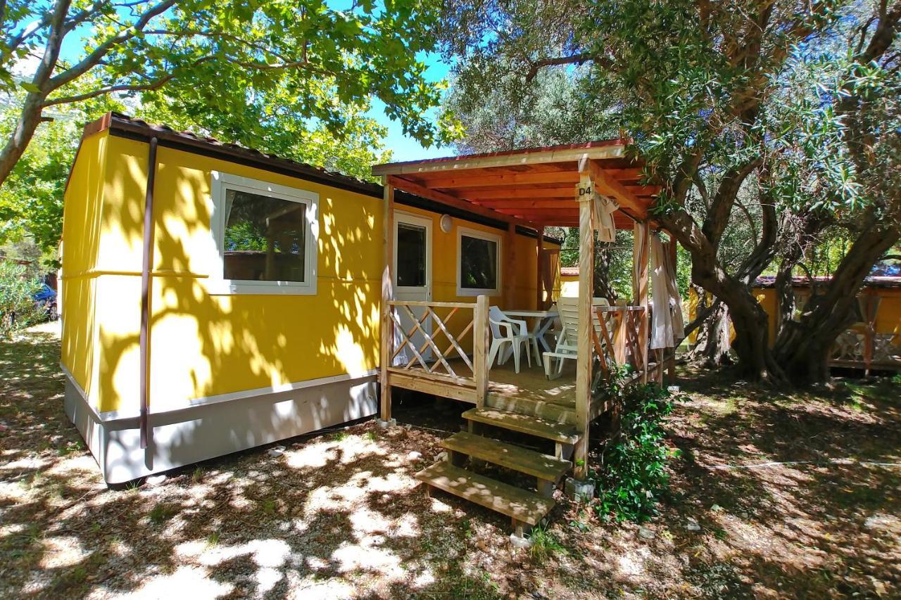 Mobile Homes Camp Perna - Adriatic Kampovi أوروبيتش المظهر الخارجي الصورة