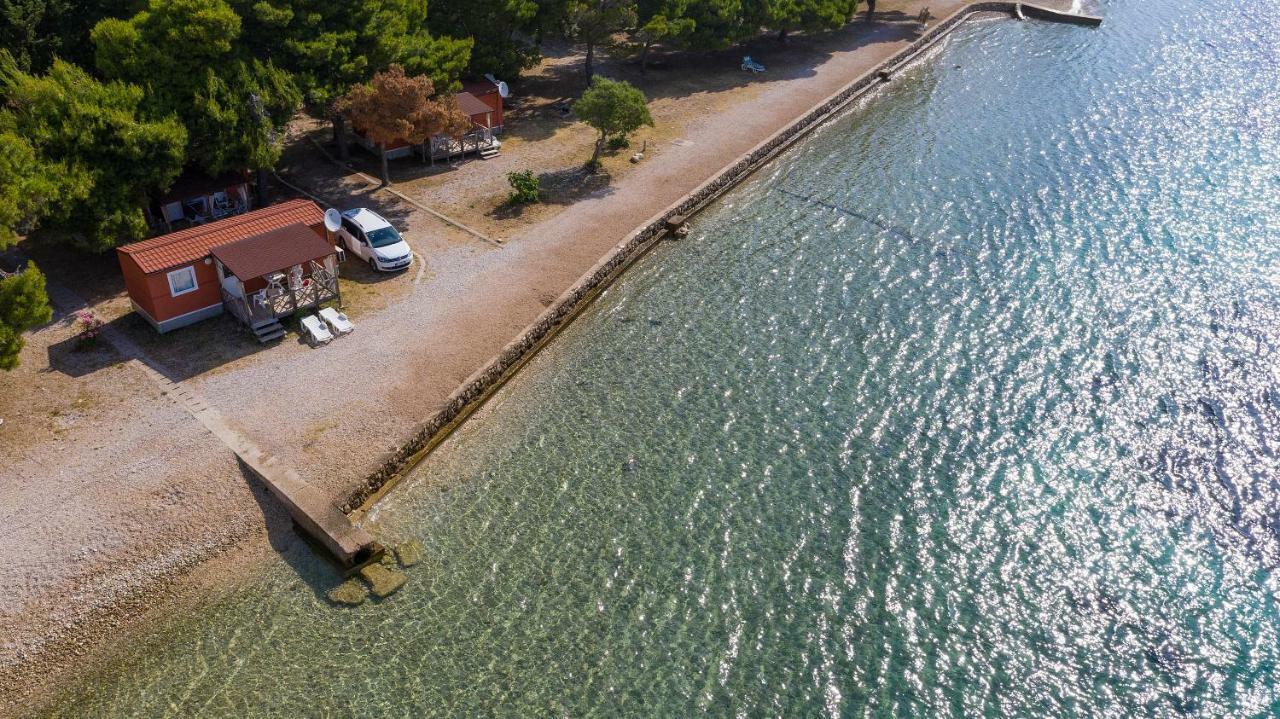 Mobile Homes Camp Perna - Adriatic Kampovi أوروبيتش المظهر الخارجي الصورة